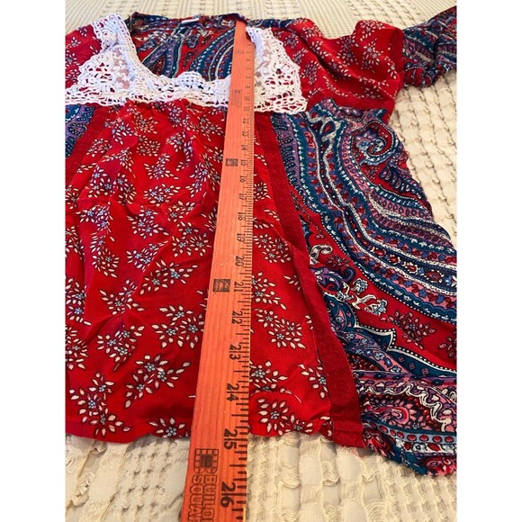 Bila Red Blue Paisley Boho Peasant Lacey Size Large Colorful Sheer Casual Top - Picture 12 of 12